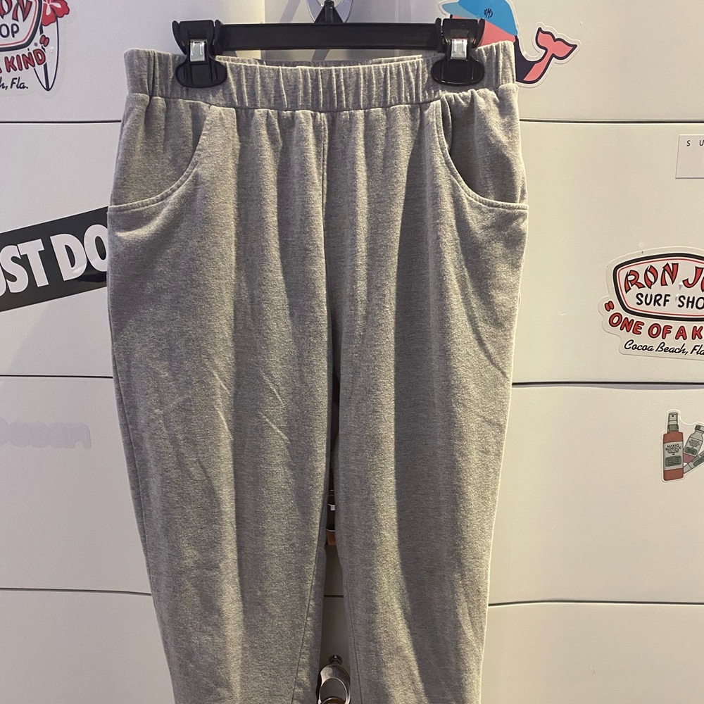 grey jogger sweatpants